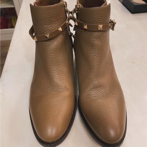 VALENTINO boots excellent shape size 40 1/2